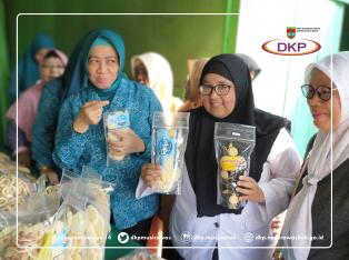 Kadis DKP Hadiri Pertemuan Bulanan Himpunan Wanita Tani